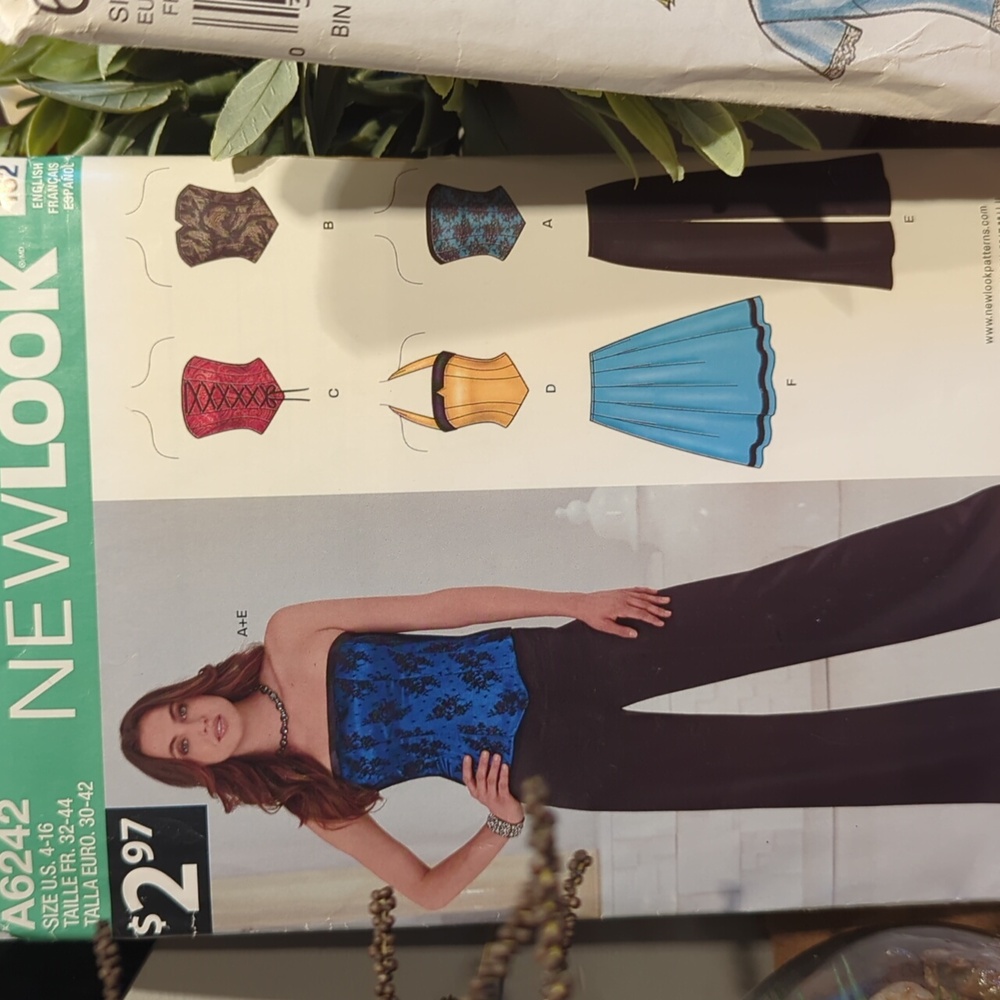 New Look pattern sewing set - Picture 4 of 6